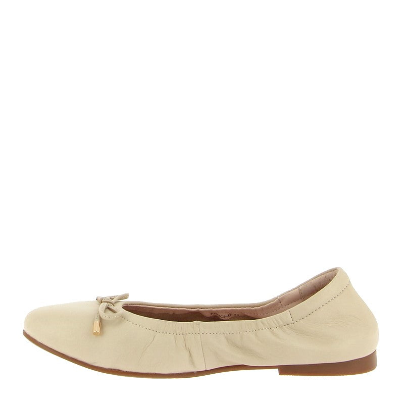 H&m on sale scalloped flats