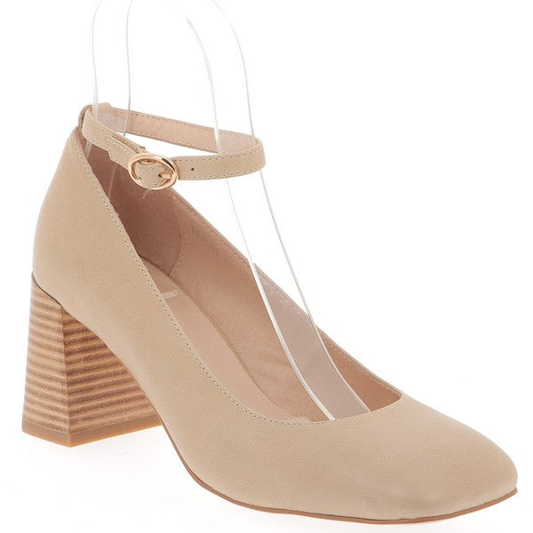 Latte hot sale court shoes