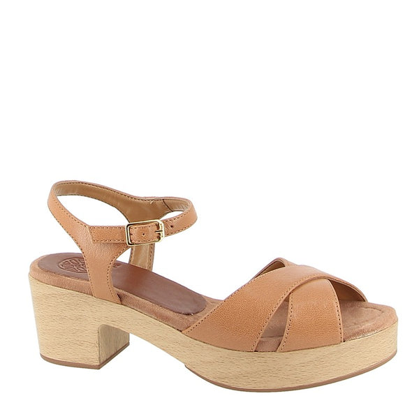 Unisa Iram Tan Platform Heel